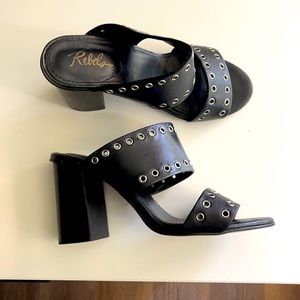Rebel sandals black size 8